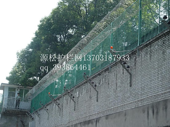 監(jiān)獄護(hù)欄網(wǎng)4